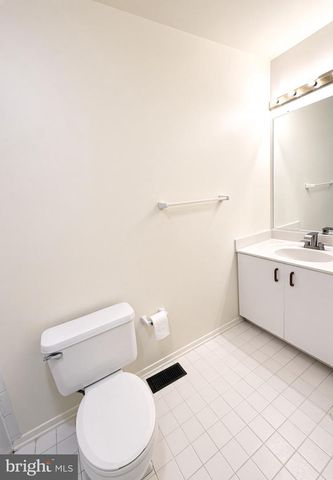 7730 CHATFIELD LN, Ellicott City, MD 21043