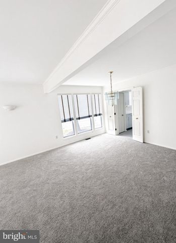 7730 CHATFIELD LN, Ellicott City, MD 21043
