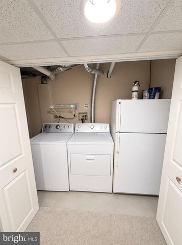 7730 CHATFIELD LN, Ellicott City, MD 21043