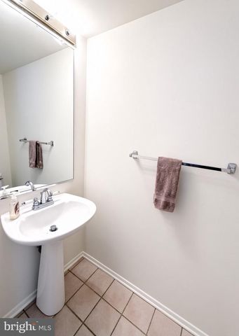 7730 CHATFIELD LN, Ellicott City, MD 21043