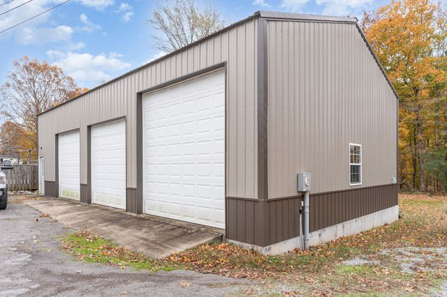 1631 Triangle Rd, Ashland City, TN 37015