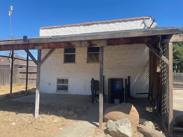 984 Park St, Turlock, CA 95380