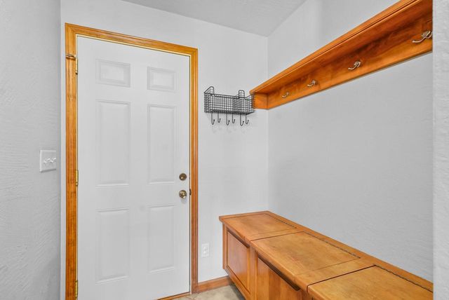 551 COONEN DRIVE, Combined Locks, WI 54113
