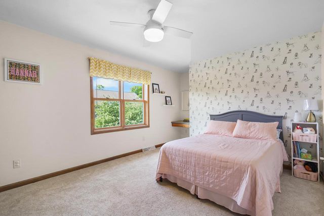 551 COONEN DRIVE, Combined Locks, WI 54113