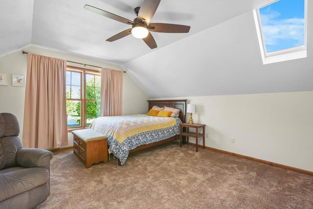 551 COONEN DRIVE, Combined Locks, WI 54113