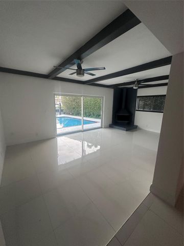 2810 NE 60th St, Fort Lauderdale, FL 33308