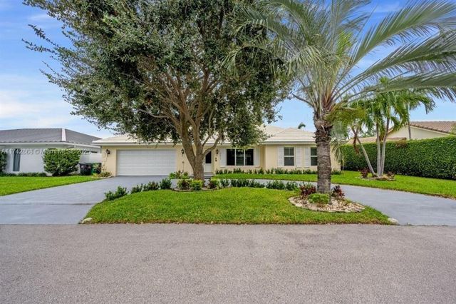 2810 NE 60th St, Fort Lauderdale, FL 33308