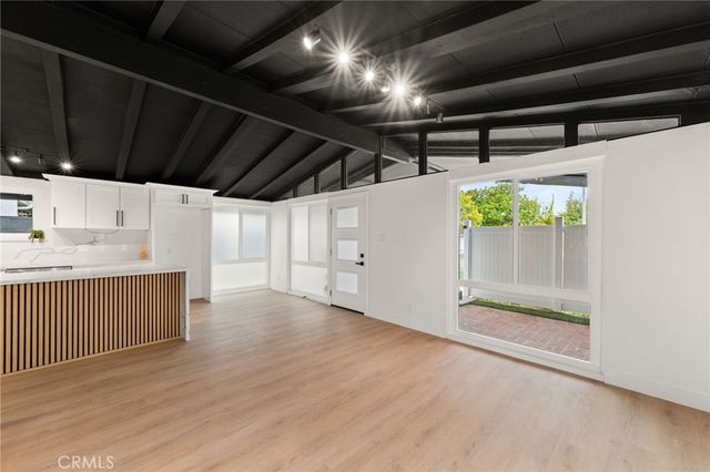 1021 N Laguna Street, Anaheim, CA 92801