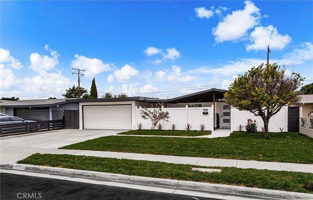 1021 N Laguna Street, Anaheim, CA 92801