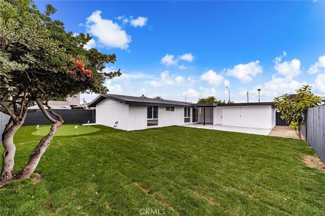 1021 N Laguna Street, Anaheim, CA 92801