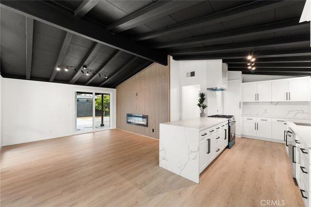 1021 N Laguna Street, Anaheim, CA 92801
