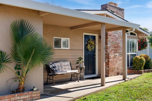 4845 Hazelwood Ave, Carmichael, CA 95608