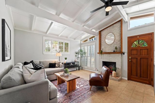 4845 Hazelwood Ave, Carmichael, CA 95608