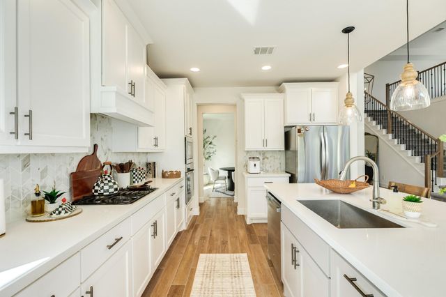 9903 Chapman Trail, Manvel, TX 77578
