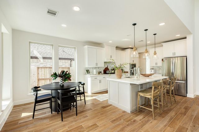9903 Chapman Trail, Manvel, TX 77578