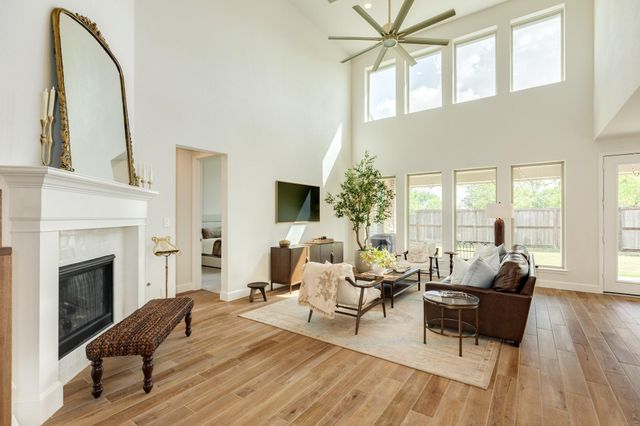 9903 Chapman Trail, Manvel, TX 77578