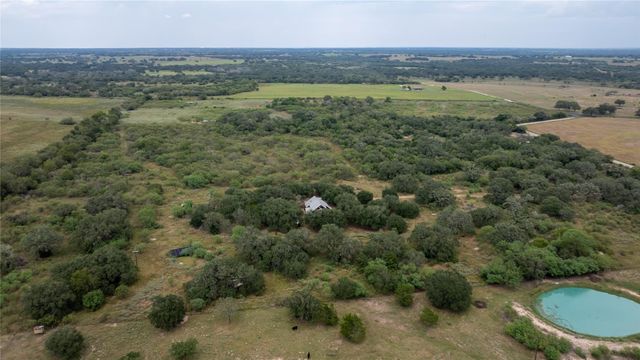 350 Ernest Lemke Rd, Yorktown, TX 78164