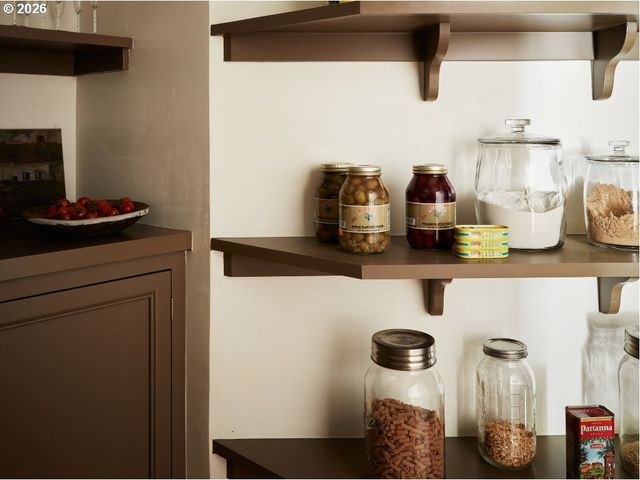 3585 DEER LAKE Ct Se, Salem, OR 97317