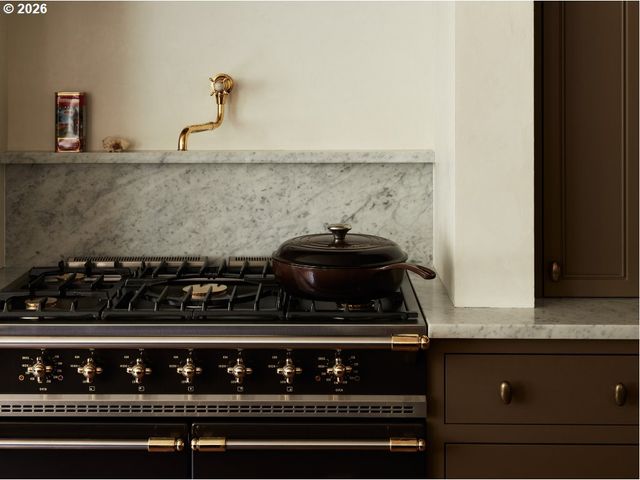 3585 DEER LAKE Ct Se, Salem, OR 97317