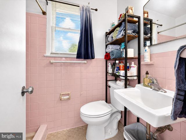 6213 JOYCE DR, Temple Hills, MD 20748