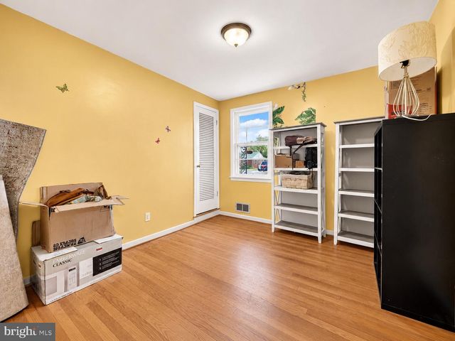 6213 JOYCE DR, Temple Hills, MD 20748