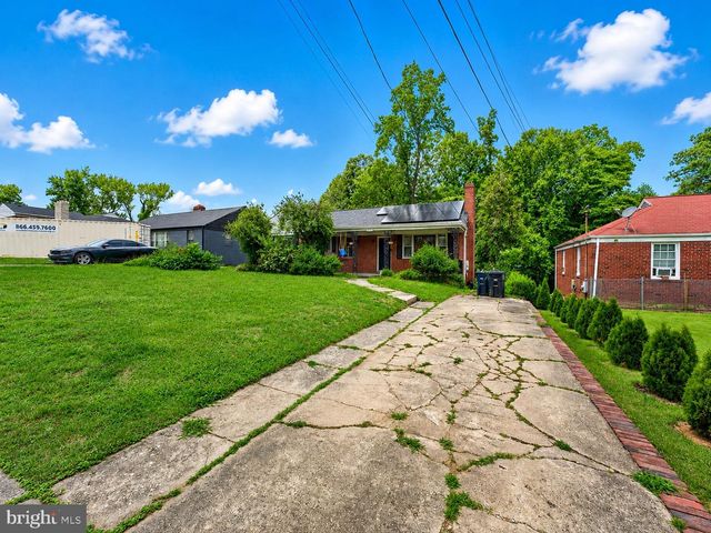6213 JOYCE DR, Temple Hills, MD 20748