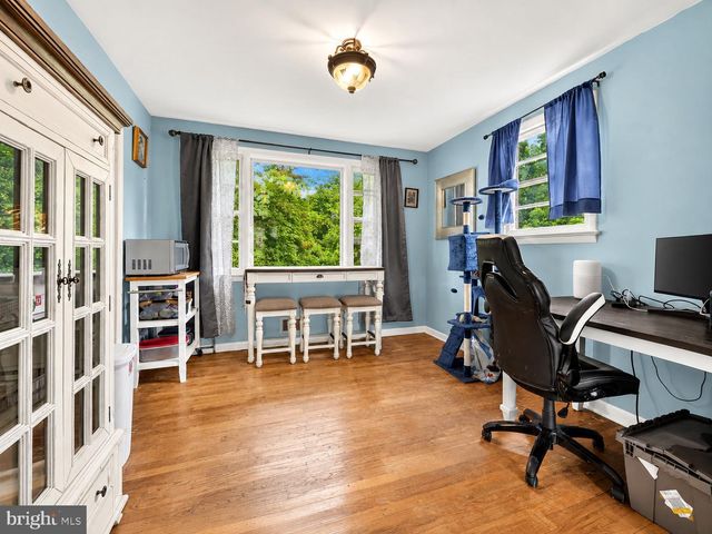 6213 JOYCE DR, Temple Hills, MD 20748