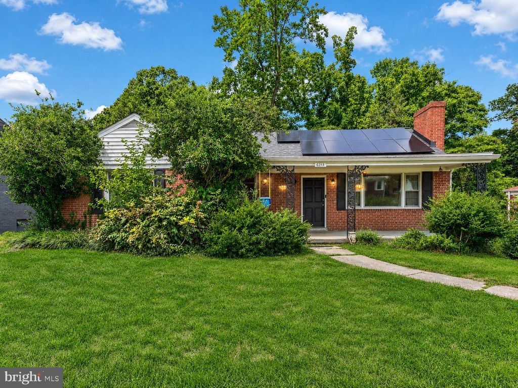 6213 JOYCE DR, Temple Hills, MD 20748