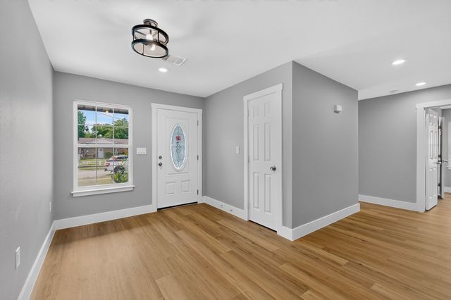 2713 Judy Drive, Mesquite, TX 75149