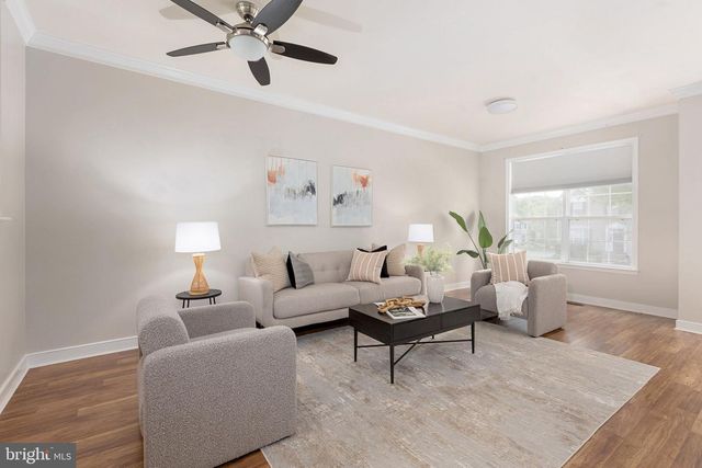 13034 TAXI DR, Woodbridge, VA 22193