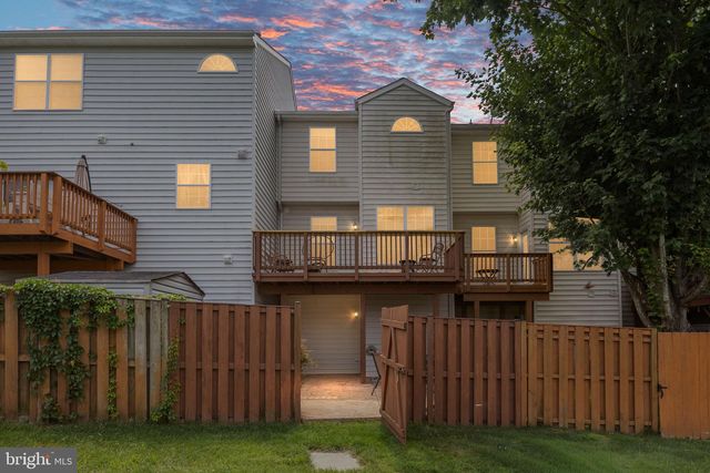 13034 TAXI DR, Woodbridge, VA 22193