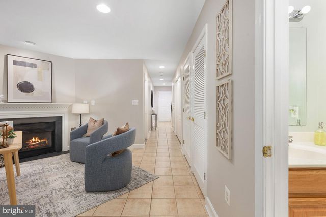 13034 TAXI DR, Woodbridge, VA 22193