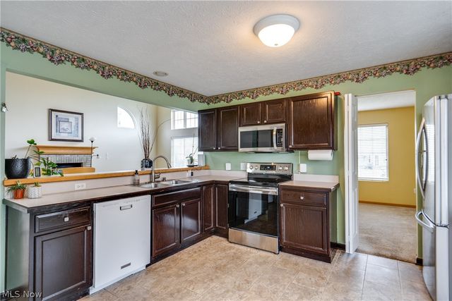 1340 Waterbury Street, Medina, OH 44256