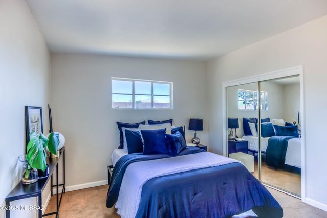 809 S Loyola Avenue, Tucson, AZ 85710