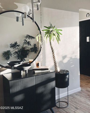 809 S Loyola Avenue, Tucson, AZ 85710