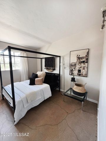 809 S Loyola Avenue, Tucson, AZ 85710