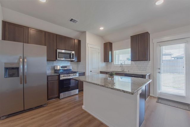 7534 Coral Terrace Drive, Cypress, TX 77433