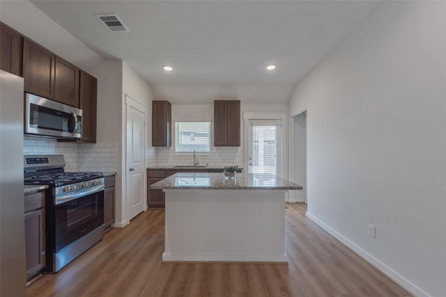 7534 Coral Terrace Drive, Cypress, TX 77433