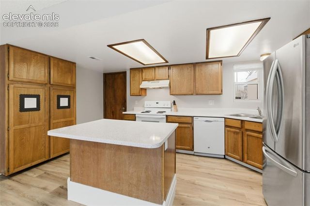 6987 Gayle Lyn Lane, Colorado Springs, CO 80919
