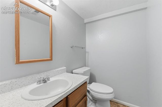 6987 Gayle Lyn Lane, Colorado Springs, CO 80919