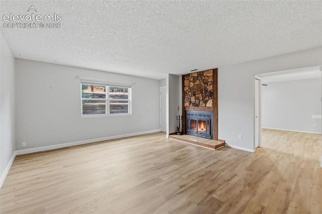 6987 Gayle Lyn Lane, Colorado Springs, CO 80919