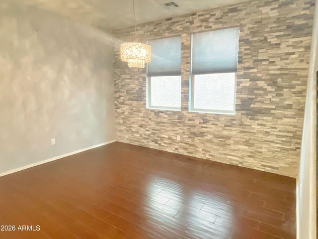 51 S 57th Place, Mesa, AZ 85206