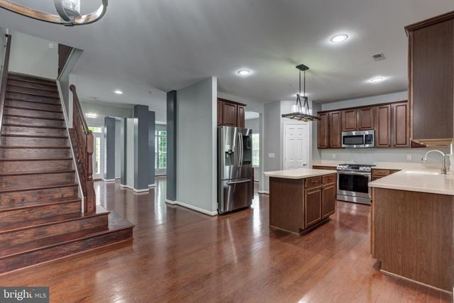 2511 HIGHCREST CT, Manchester, MD 21102