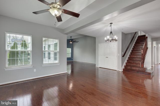 2511 HIGHCREST CT, Manchester, MD 21102