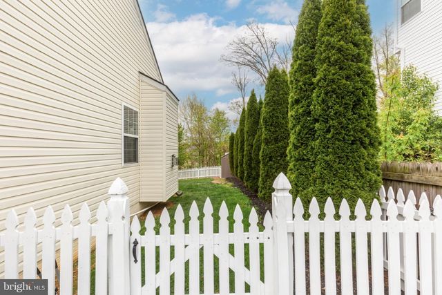 2511 HIGHCREST CT, Manchester, MD 21102