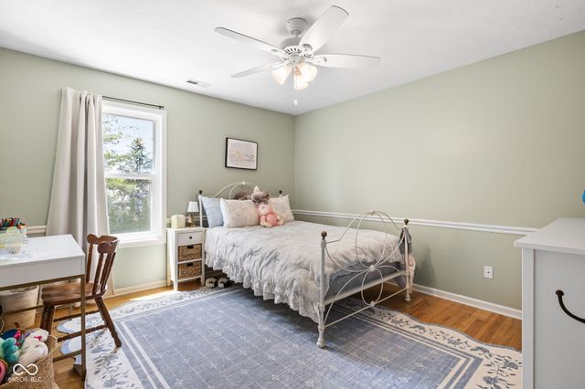 11280 Walking Wood Lane, Fishers, IN 46037