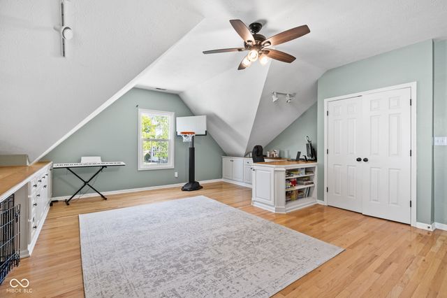 11280 Walking Wood Lane, Fishers, IN 46037