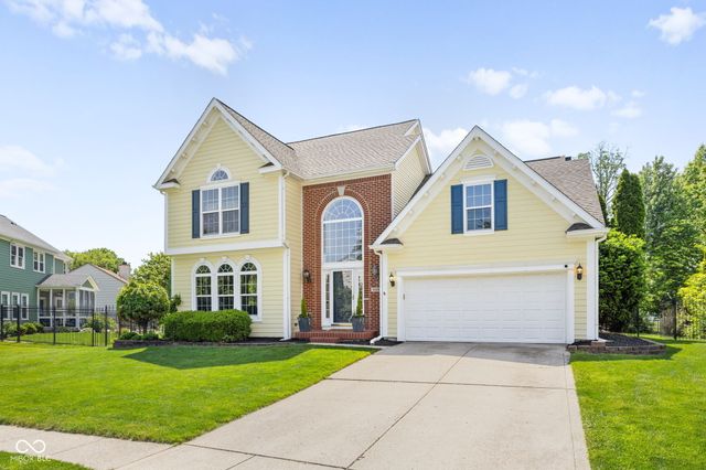 11280 Walking Wood Lane, Fishers, IN 46037