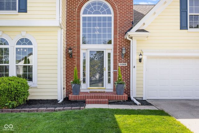11280 Walking Wood Lane, Fishers, IN 46037