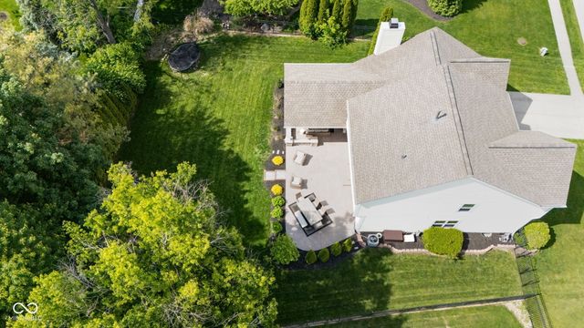 11280 Walking Wood Lane, Fishers, IN 46037